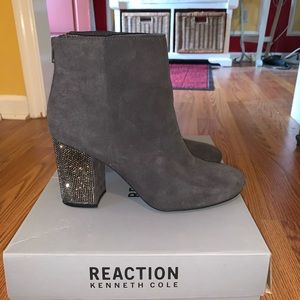 Kenneth Cole Gray Booties